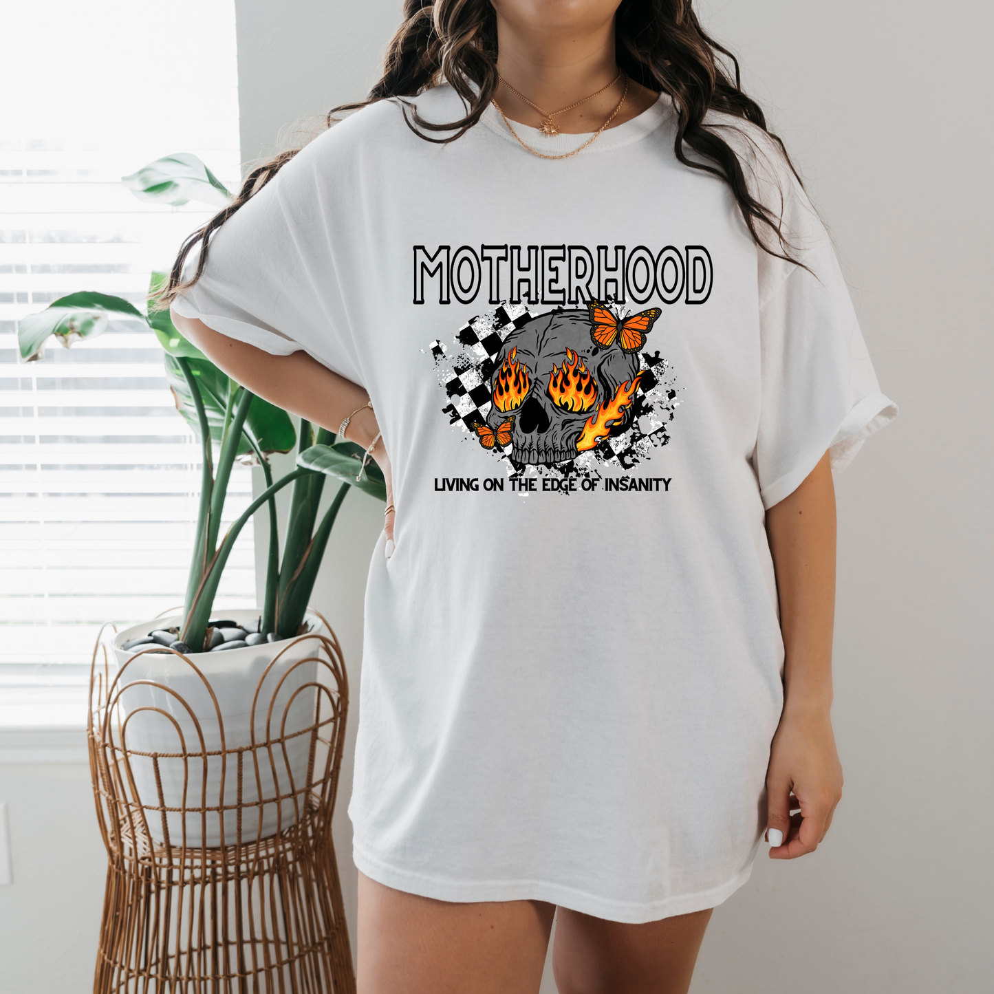 motherhood on the edge of insanity shirt/sweatshirt