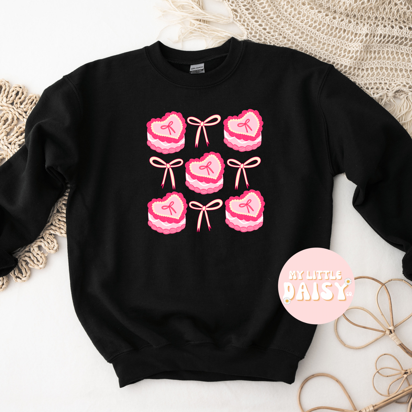 Valentine heart cake's & bow's shirt/sweatshirt