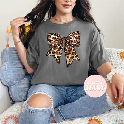 Leopard bow shirt/sweatshirt