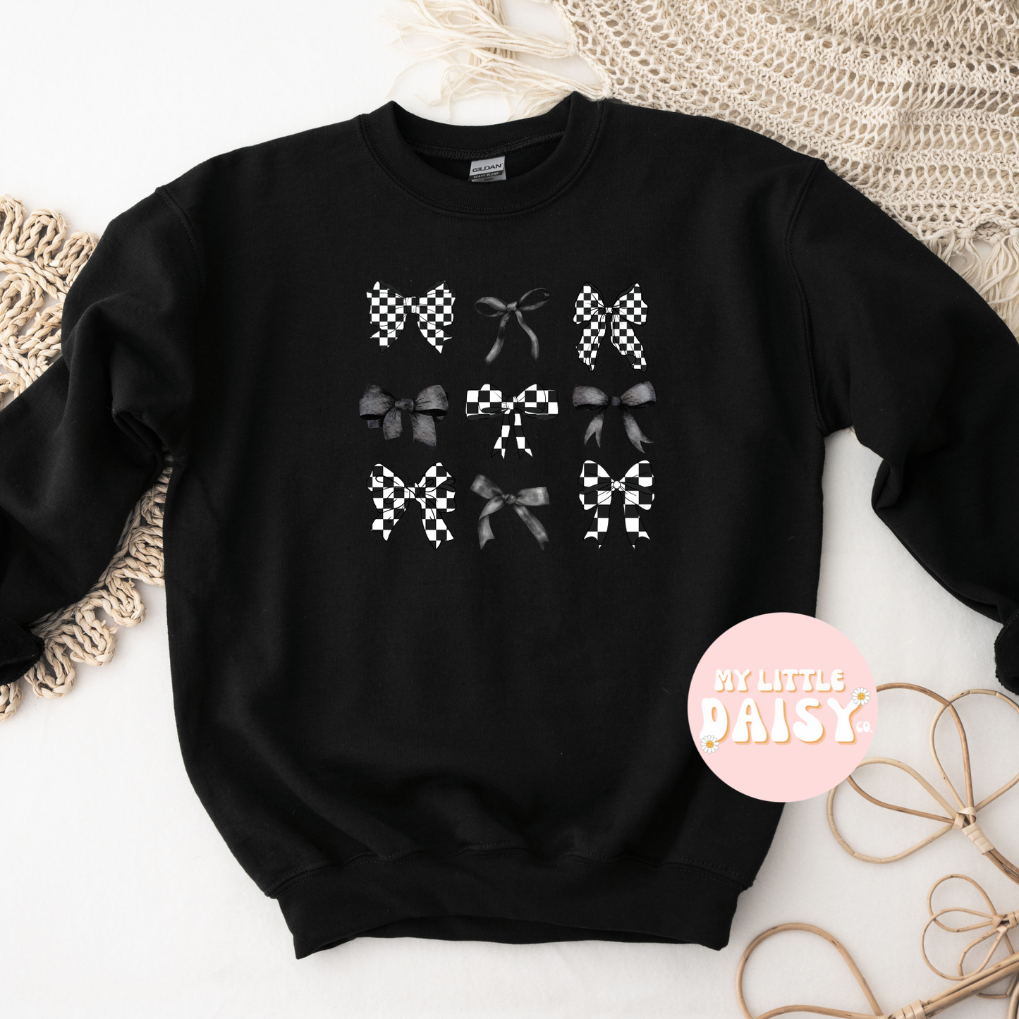 black checkered bows shirt/sweatshirt